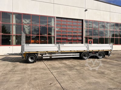 Möslein T 3 Plato 9 m  3 Achs Jumbo- Plato- Anhänger 9 m, Mega