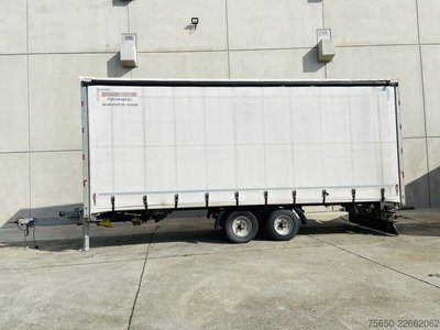Möslein TP 11 Schwebheim  Tandem- Schiebeplanenanhänger zum Durchladen