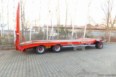Müller-Mitteltal T 3  3 Achs Tieflader- Anhänger