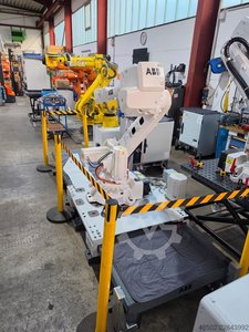 ABB ABB 2600-12/1.85 Type B +Trackmotion 2.9 meter