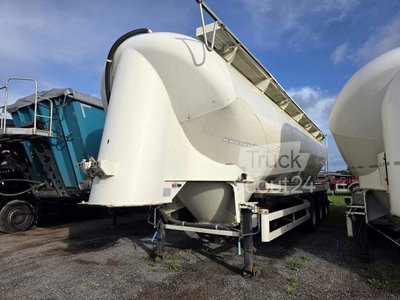 Siloauflieger SPITZER 55 cbm 6 Kammern, 6 Dockdeckel,  ALCOA LM gebraucht
