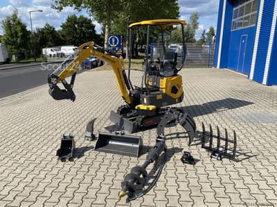 Minibagger mit kleinem Zubehörpaket Berger Kraus BK1000JSR mit Schwenkarm *HERBSTAKTION* Ausstellungsmaschine
