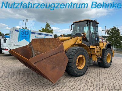 Radlader CATERPILLAR Radlader 962H/ AC/ 9.300 Bh/ Scheckheft CAT gebraucht