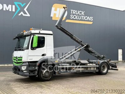 Hakenarmsystem Mercedes-Benz Arocs 1832 Mercedes-Benz Arocs 1832 L 4x2 Meill... gebraucht
