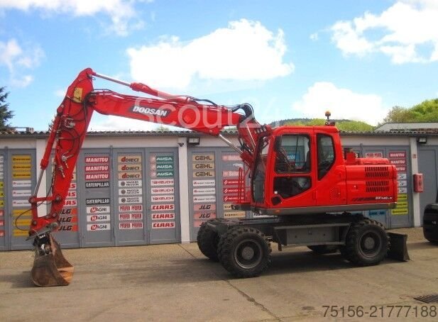 Mobilbagger DOOSAN DX140W-3 gebraucht