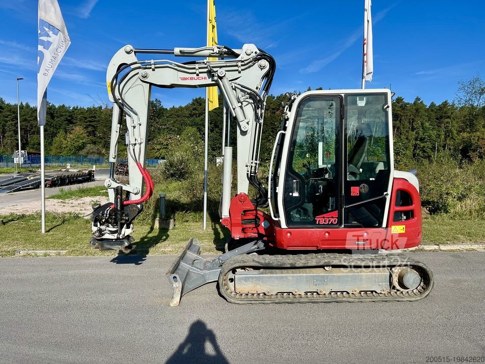 Minibagger Takeuchi TB 370 CV V5 Rototilt gebraucht