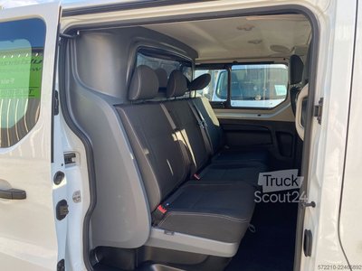 Kastenwagen RENAULT Trafic Doka,6-Sitzer,Klima,Kamera,Navi,S&S gebraucht