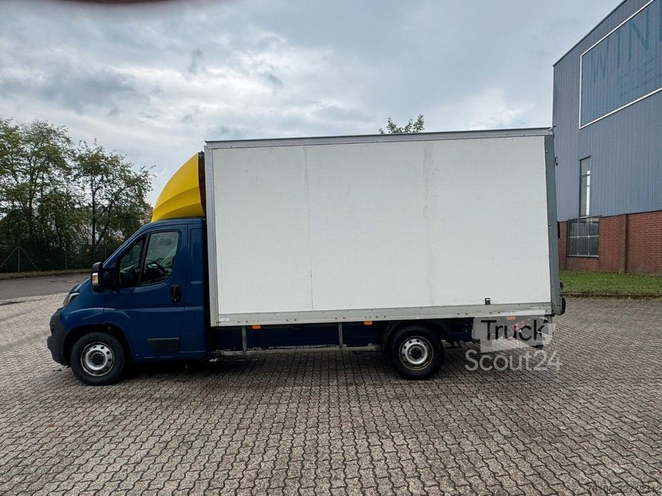 Transporter mit Koffer FIAT Ducato koffer mit ladebordwand gebraucht