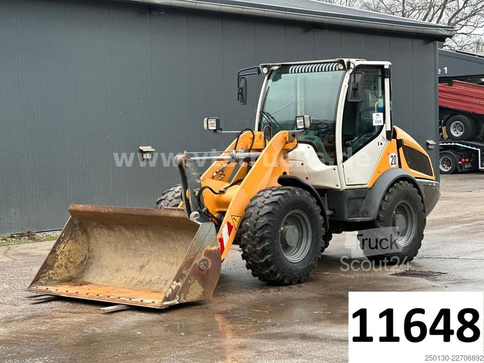 Radlader LIEBHERR L506C Schaufel/Palettengabel gebraucht