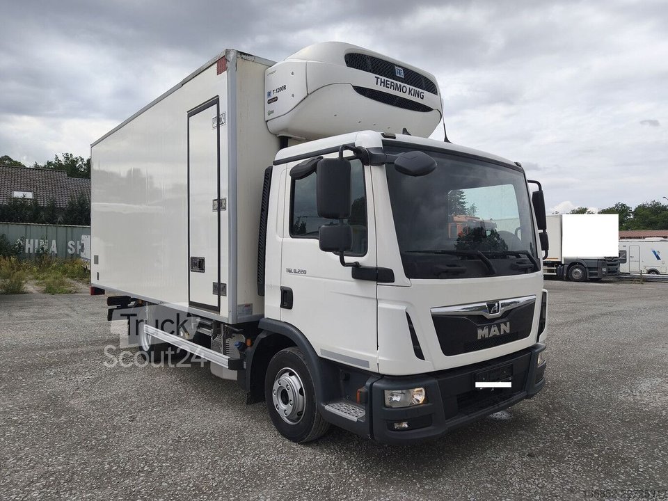 Kühl-/Tiefkühltransport MAN TGL 8.220 Kühlkoffer Thermoking Spectrum T-1200... gebraucht