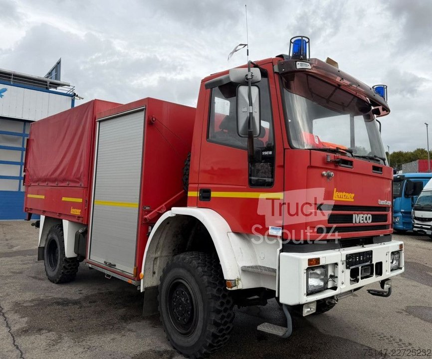 LKW mit Pritsche & Plane IVECO 95E18 4x4 Allrad SW 2000 Feuerwehr Schlauchwagen gebraucht