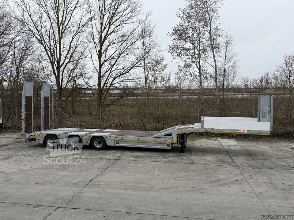Tieflader-Sattelauflieger Möslein ST 3  3 Achs Satteltieflader neu neu