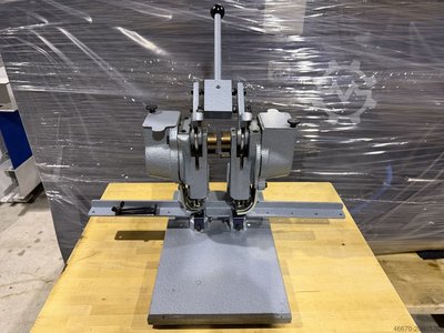 Hang Ösenmaschine