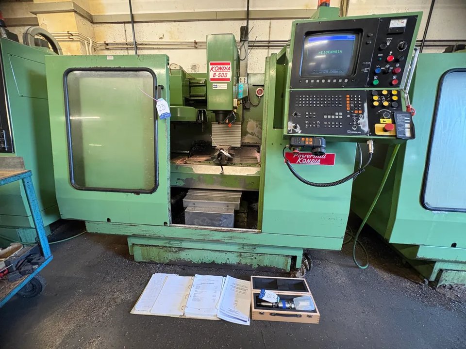 KONDIA B 500 CNC Vertikalbearbeitungszentrum
