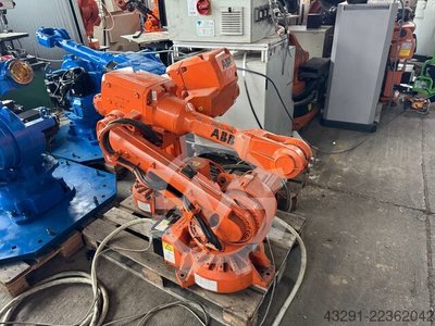 ABB Robotics IRB 2600 20/1.65 Multimove M2004 IRC5