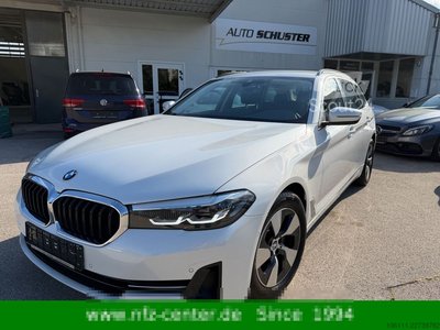Kleinbus BMW 520d Touring Leder Business Paket/Ahk.schwenkbar gebraucht