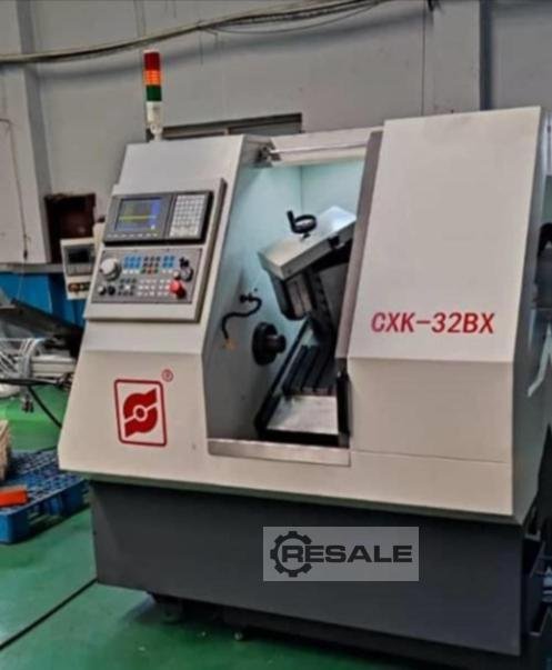 Turning-machining centres BLUETOOTH CNC CXK-32BX