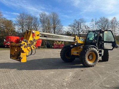 Teleskoplader JCB 560-80 Agri Super gebraucht
