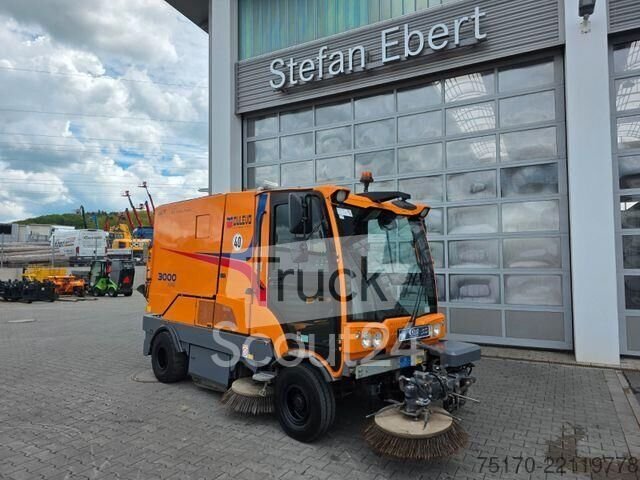 Kehrmaschine Dulevo 3000 Klima gebraucht