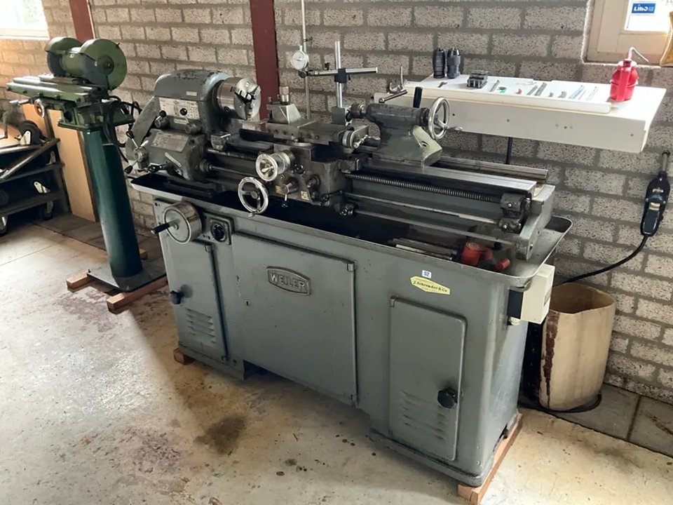 Weiler Universal-Drehmaschine