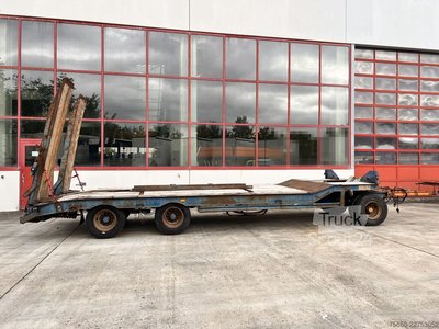 Tieflader Anhänger Müller-Mitteltal T3  3 Achs Tieflader mit ABS gebraucht