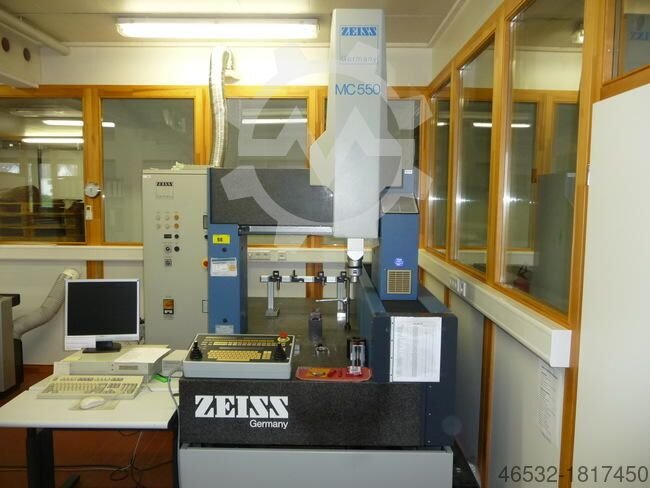 Zeiss MC 550