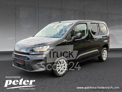 Spezial-LKW Fiat Doblo Kombi 5 Sitze Autom Sitzh. Klimaauto Rückfahrkam BAR TZ neu
