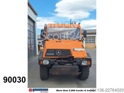 Spezial-LKW Unimog U 130 4x4, Kipper, Zapfwelle vorne+hinten, gebraucht