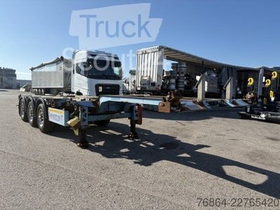 Auflieger-Wechselfahrgestell CARNEHL CCS/MHS CONTAINERCHASSI FRONT/HECK-SCHIEBER 1X20FT, 2X20FT , 1X40FT gebraucht