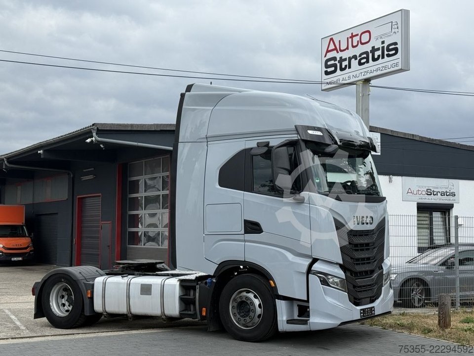 IVECO S-WAY AS440S48 E6d ACC Intader NAVI 2xTank Leder