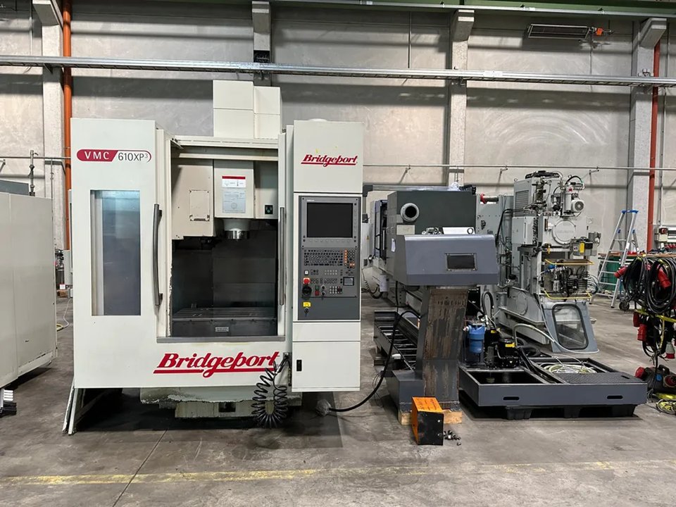 2005 - Bridgeport - VMC 610 XP - CNC-Vertikalbearbeitungszentrum
