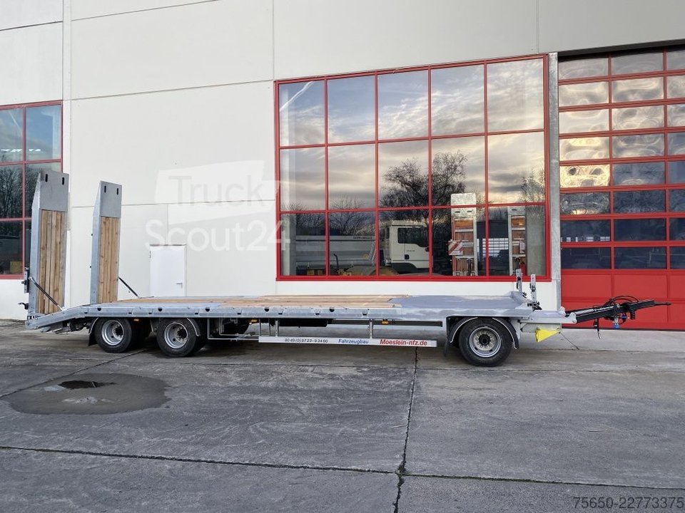 Tieflader Anhänger Möslein T 3-8,20 P VB H1 Blatt  3 Achs Tieflader mit gerader Ladefläche 8,10 m, Neufahrzeug neu