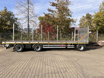 Anhänger mit offener Pritsche Möslein T 3 Plato 9 m  3 Achs Jumbo- Plato- Anhänger 9 m, Mega neu