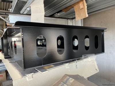 Tieflader-Sattelauflieger Müller-Mitteltal Staufach für Alu- Rampen neu