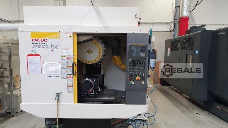 Vertical Numerically Controlled Machining Centres FANUC ROBODRILL ALFA D21LiB5