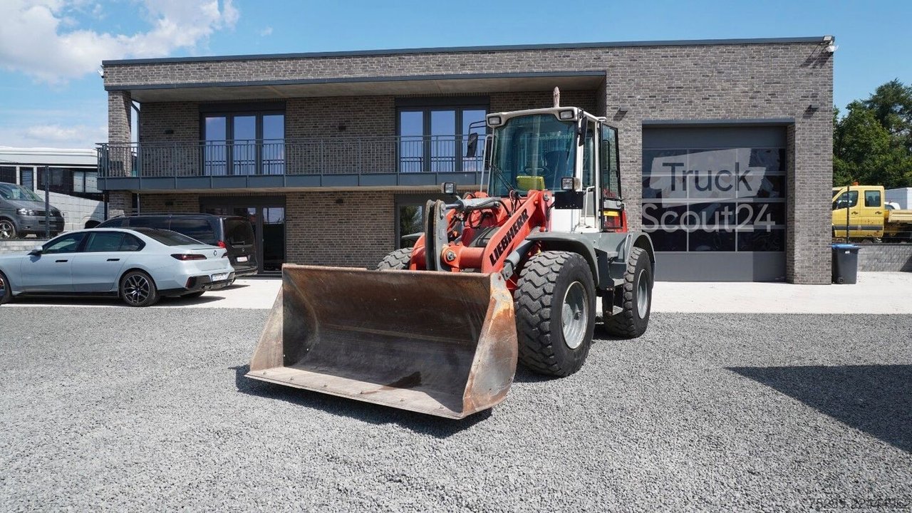 Radlader LIEBHERR L514  Stereo 10.500 Kg Gabel Schaufel SW gebraucht