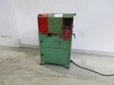 RSA STL Bürstenentgratmaschine