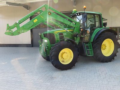 John Deere 6930AP Premium 1A-Zustand, AutoPowr, Reifen neu, FKH+DL+GPS+FL