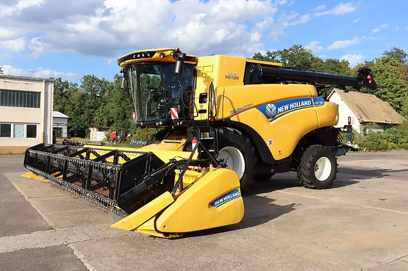 New Holland CR 7.90 REVELATION.RTK