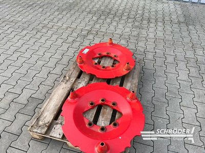 Fendt ADAPTERPLATTEN FÜR RADGEWICHT 600 KG