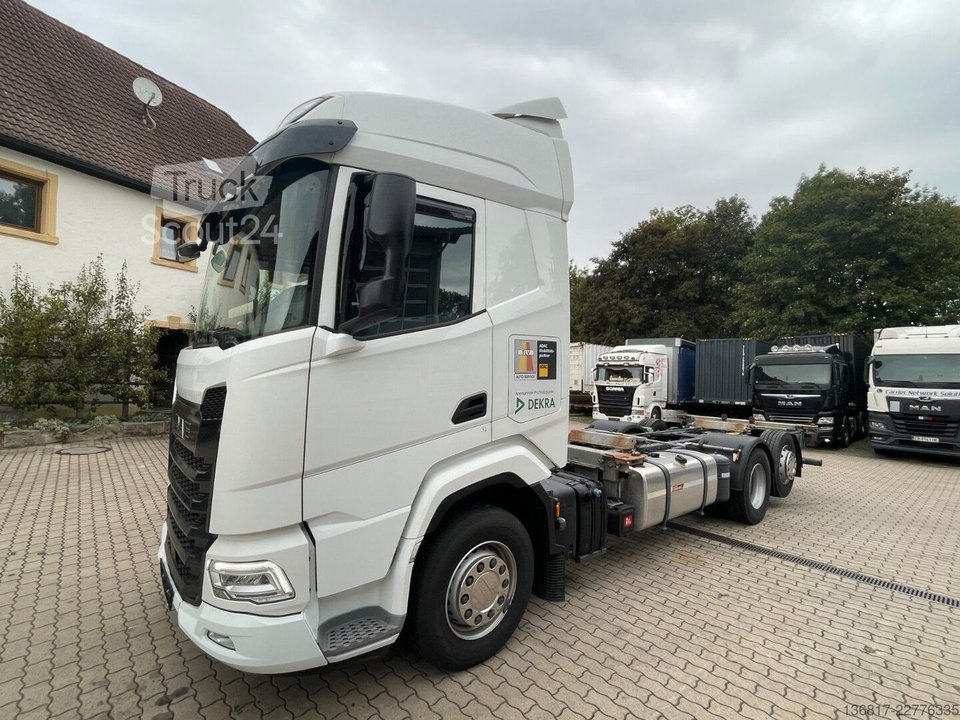Wechselfahrgestell LKW DAF XF 480 FAN VOLLLUFT BDF-MULTIWE. 2xAHK Retarder gebraucht