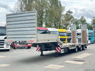 Tieflader-Sattelauflieger FLIEGL SDS 470 T Rampen Lenkachse Rad/Baggestiehlmulde gebraucht