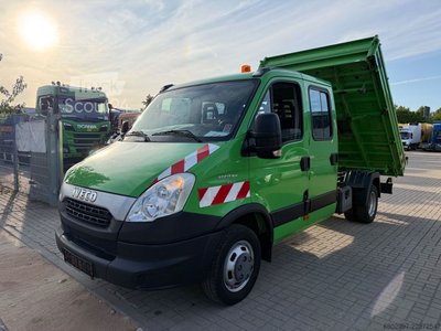 Transporter mit Kipper IVECO Daily 50C17 Meiller 3-Seiten-Kipper/DoKa 7-Sitze gebraucht