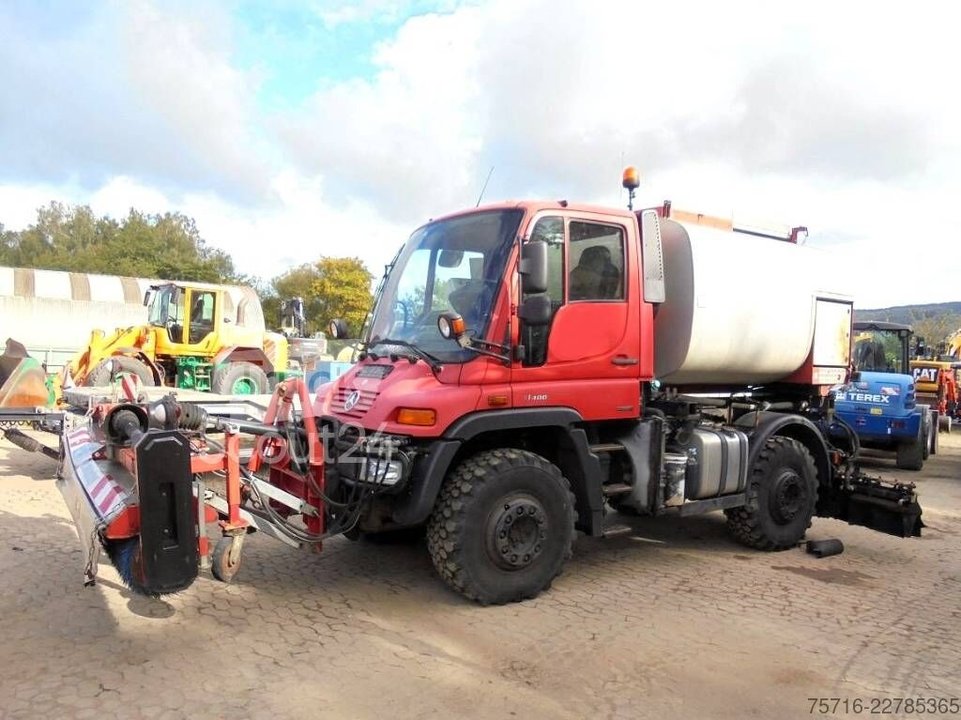 Asphaltsprühaggregat Mercedes-Benz Unimog U 400 mit Spritzmaschine Schäfer gebraucht
