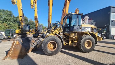 Radlader Caterpillar 930G gebraucht