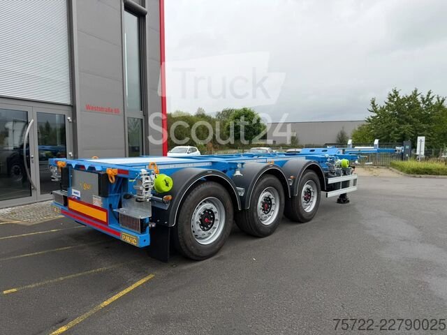 Containertransport PAVIC STAR Containerchassis Teleskopierbar 20" 40" 45... neu