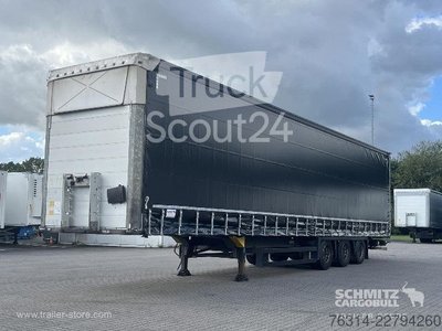 Auflieger mit Pritsche & Plane Schmitz Cargobull Curtainsider Coil Getränke gebraucht