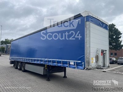 Auflieger mit Pritsche & Plane Schmitz Cargobull Curtainsider Standard Getränke gebraucht