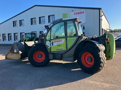 Claas Scorpion 7040