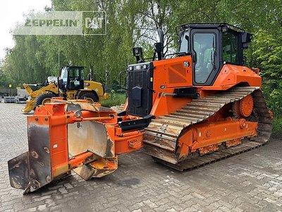 Caterpillar D5